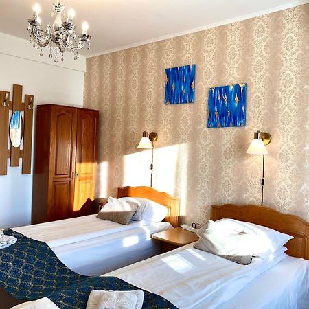 Casa Topazz Тыргу-Жиу Экстерьер фото
