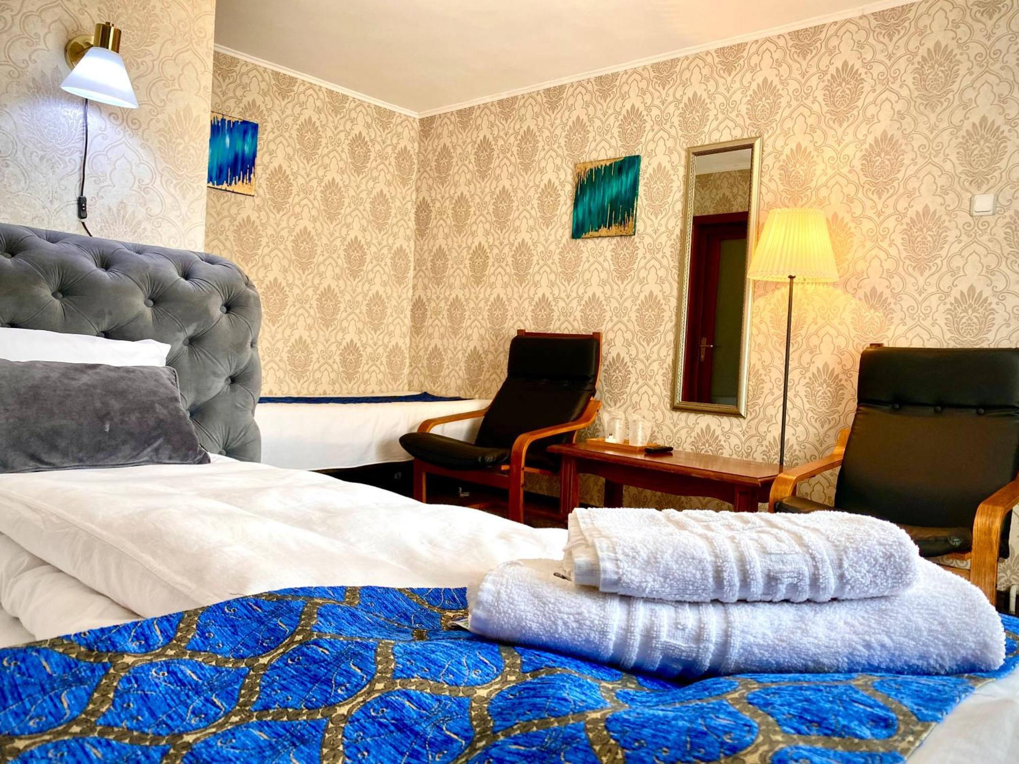 Casa Topazz Тыргу-Жиу Экстерьер фото